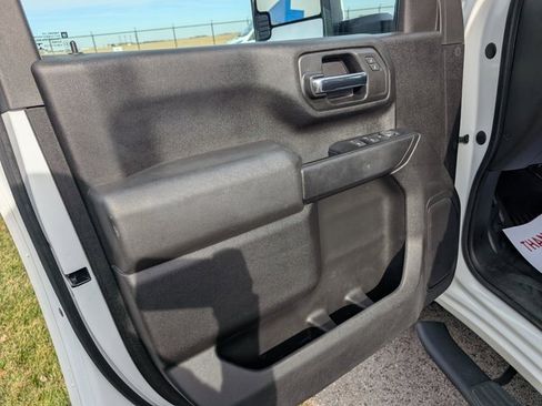 Used 2022 Chevrolet Silverado 2500 W/T image 10