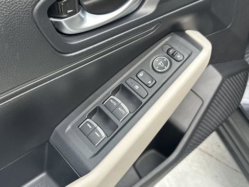 Used 2024 Honda Accord LX image 15