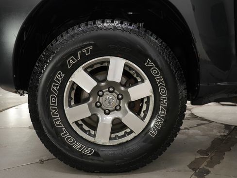 Used 2011 Nissan Xterra PRO-4X w/ Pro-4x Leather Pkg image 27