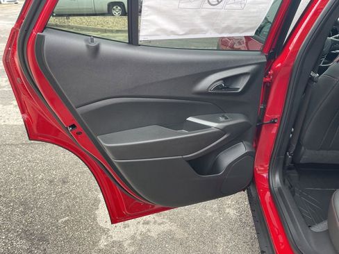 New 2026 Chevrolet Trax RS w/ Driver Confidence Package image 15