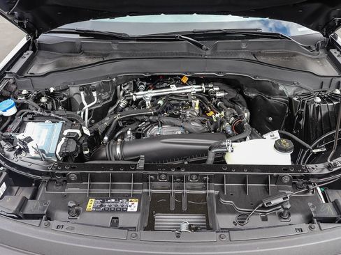 New 2026 Ford Explorer Tremor w/ Tremor Convenience Package AWD/4WD image 28