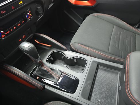 Certified 2024 Nissan Frontier PRO-4X w/ Off-Road Protection Package image 24