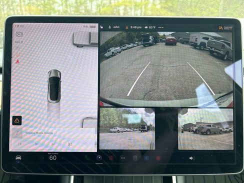 Used 2018 Tesla Model 3 Long Range image 12
