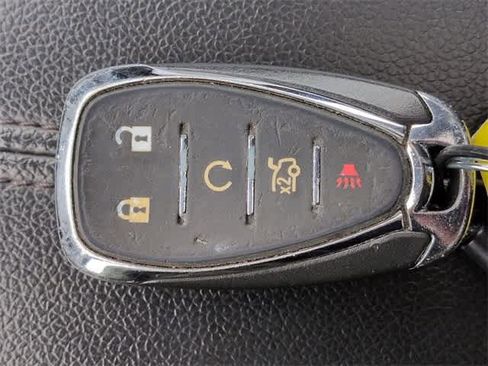 Used 2023 Chevrolet Malibu LT image 36