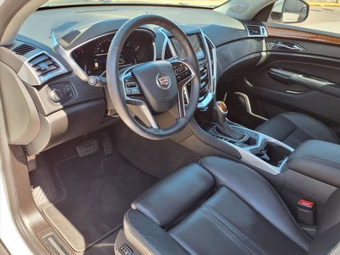 Used 2016 Cadillac SRX Luxury image 19