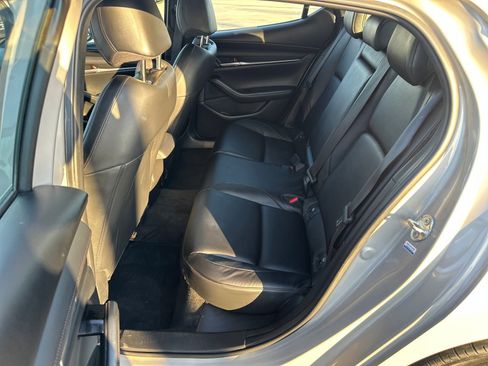 Used 2024 MAZDA MAZDA3 s image 25