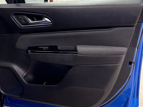 Used 2024 Honda Prologue EX image 22