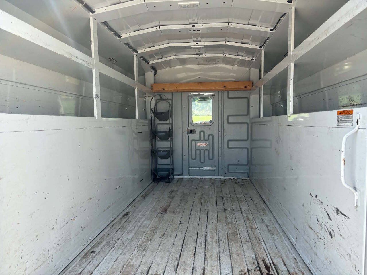 Used 2019 RAM ProMaster 3500 w/ Premium Appearance Group FWD image 9