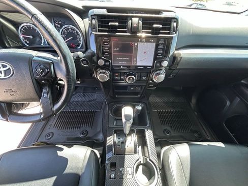 Used 2023 Toyota 4Runner TRD Off-Road Premium w/ Off Road Premium Plus Package AWD/4WD image 19