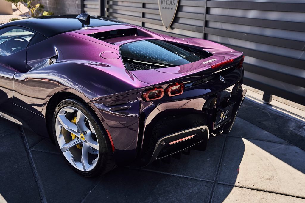 Used 2023 Ferrari SF90 Stradale AWD/4WD image 8