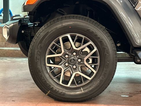 New 2025 Jeep Wrangler Sahara w/ Safety Group image 25