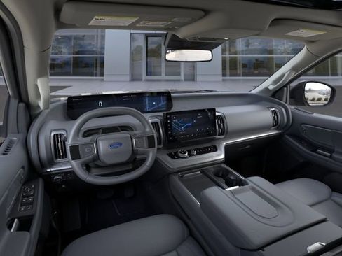 New 2026 Ford Expedition Active AWD/4WD image 9