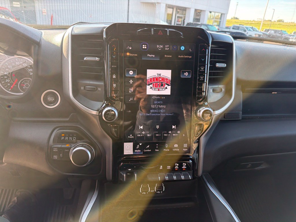 Used 2024 RAM 3500 Big Horn w/ Sport Appearance Package AWD/4WD image 11