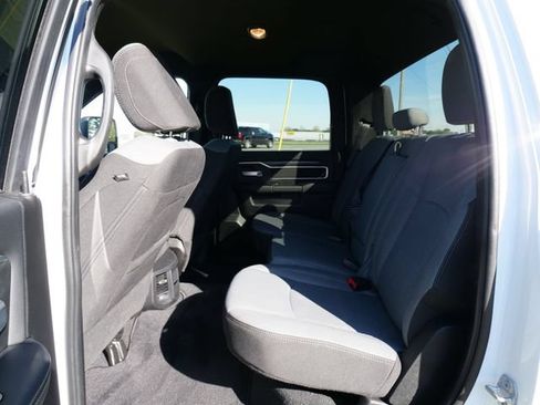 Used 2024 RAM 2500 Big Horn AWD/4WD image 13