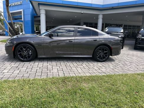 Used 2023 Dodge Charger R/T w/ Blacktop Package RWD image 31