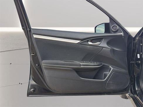 Used 2018 Honda Civic EX image 15