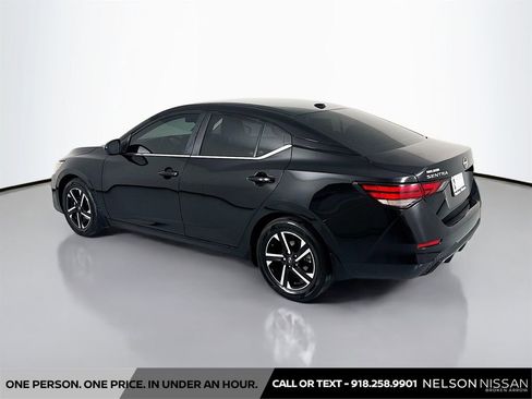 Certified 2024 Nissan Sentra SV FWD image 7
