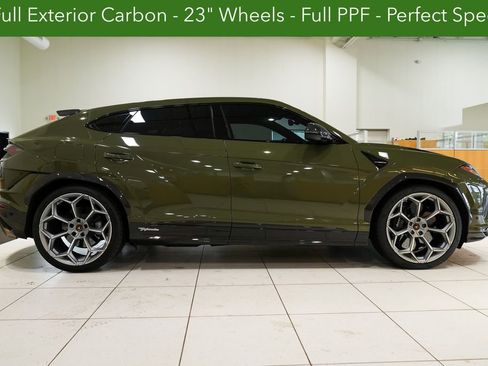 Used 2023 Lamborghini Urus Performante AWD/4WD image 25