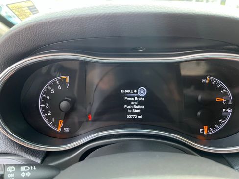 Used 2021 Jeep Grand Cherokee Limited w/ Trailer Tow Group IV image 21