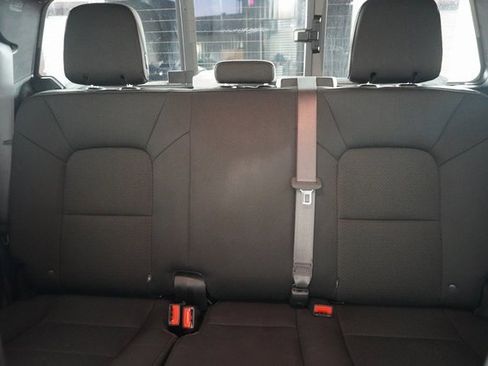 Used 2025 GMC Canyon Elevation image 31