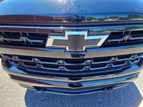 Used 2023 Chevrolet Silverado 1500 RST AWD/4WD image 34