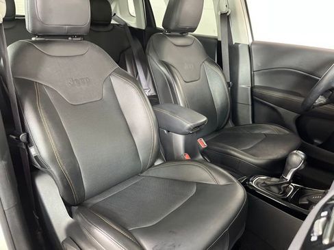 Used 2020 Jeep Compass Limited image 44