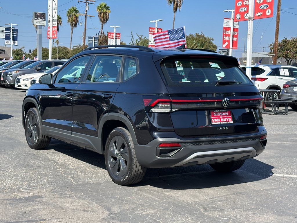 Used 2025 Volkswagen Taos S FWD image 4