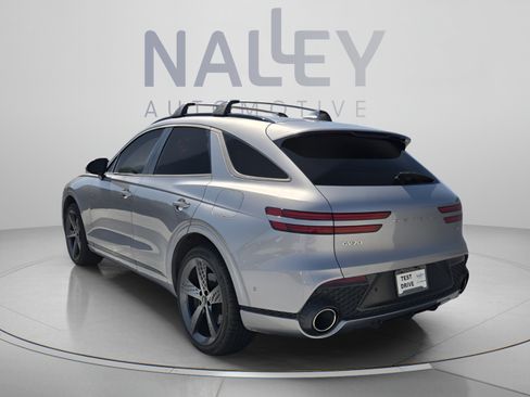 Used 2023 Genesis GV70 2.5T w/ Sport Prestige Package AWD/4WD image 3