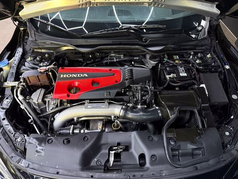 Used 2017 Honda Civic Type R image 27