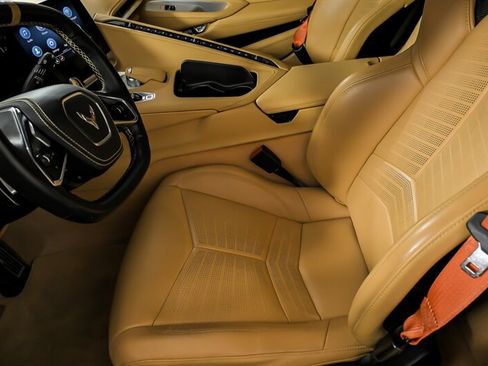 Used 2022 Chevrolet Corvette Stingray Premium Conv w/ Z51 Performance Package image 25