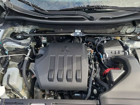 Used 2025 Mitsubishi Eclipse Cross SE image 37