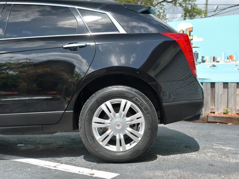 Used 2011 Cadillac SRX 2WD image 8