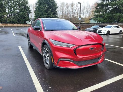 Used 2021 Ford Mustang Mach-E Premium image 2