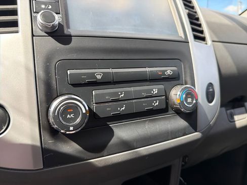 Used 2019 Nissan Frontier SV image 34