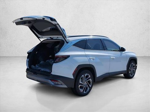 New 2026 Hyundai Tucson Limited image 2