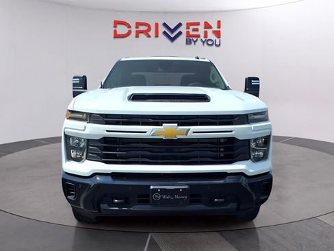New 2026 Chevrolet Silverado 2500 Custom w/ Custom Value Package image 8
