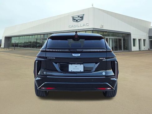 Certified 2024 Cadillac Lyriq Luxury w/ Nappa Leather Package image 5