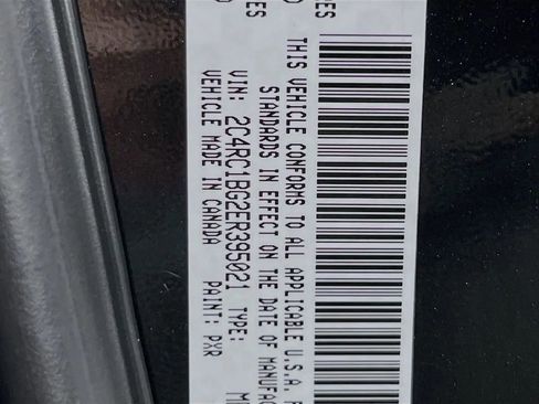 Used 2014 Chrysler Town & Country Touring image 33