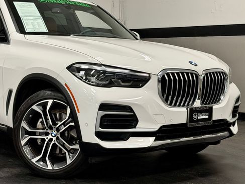 Used 2023 BMW X5 sDrive40i w/ Premium Package RWD image 3