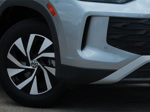 New 2025 Volkswagen Tiguan S image 2