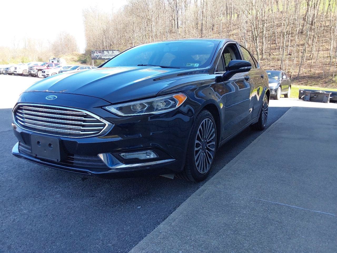 Used 2017 Ford Fusion Titanium AWD/4WD image 8