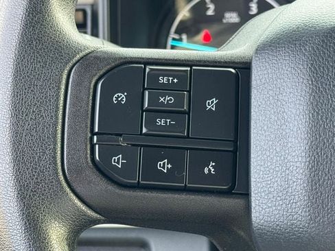 Used 2024 Ford F350 XLT AWD/4WD image 32