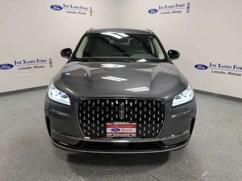 Used 2023 Lincoln Corsair Reserve w/ Equipment Group 201A image 2