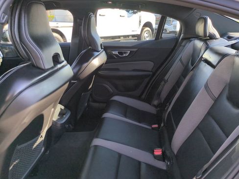 Used 2024 Volvo S60 B5 Plus image 13
