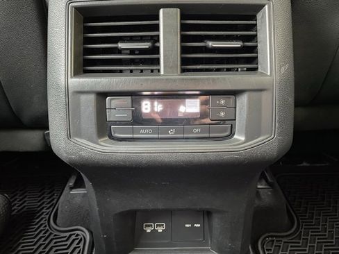 Used 2021 Volkswagen Atlas SE w/ Panoramic Sunroof Package image 30