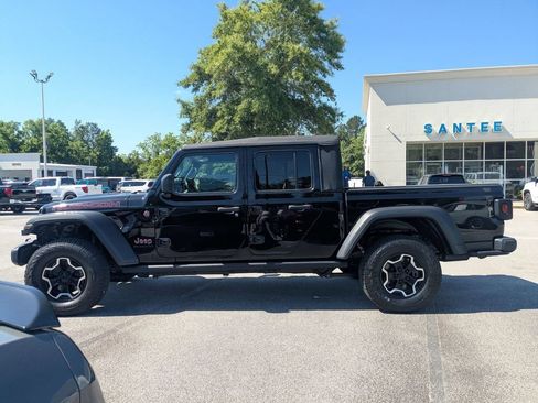 Used 2021 Jeep Gladiator Rubicon w/ Cold Weather Group AWD/4WD image 6