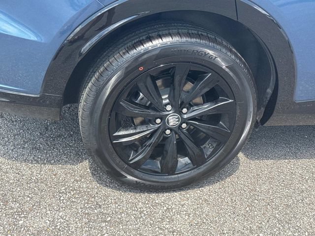 Used 2025 Buick Envista Sport Touring w/ Convenience I Package FWD image 11