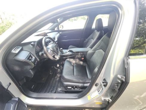 Used 2020 Lexus UX 250h w/ Premium Package AWD/4WD image 14