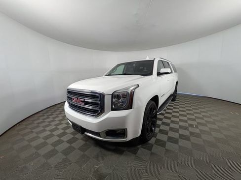Used 2020 GMC Yukon XL SLT AWD/4WD image 33