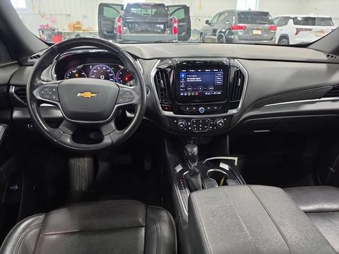 Used 2022 Chevrolet Traverse High Country AWD/4WD image 4